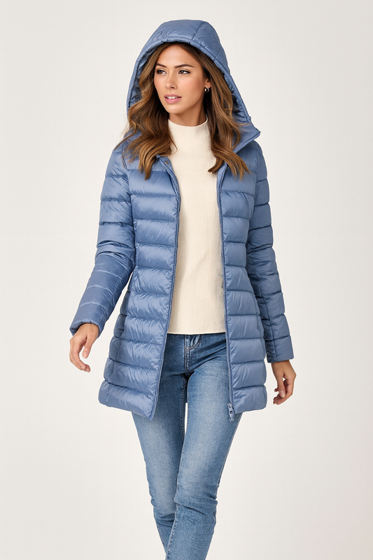 KARMINE | ABRIGO PLUMAS CON CAPUCHA