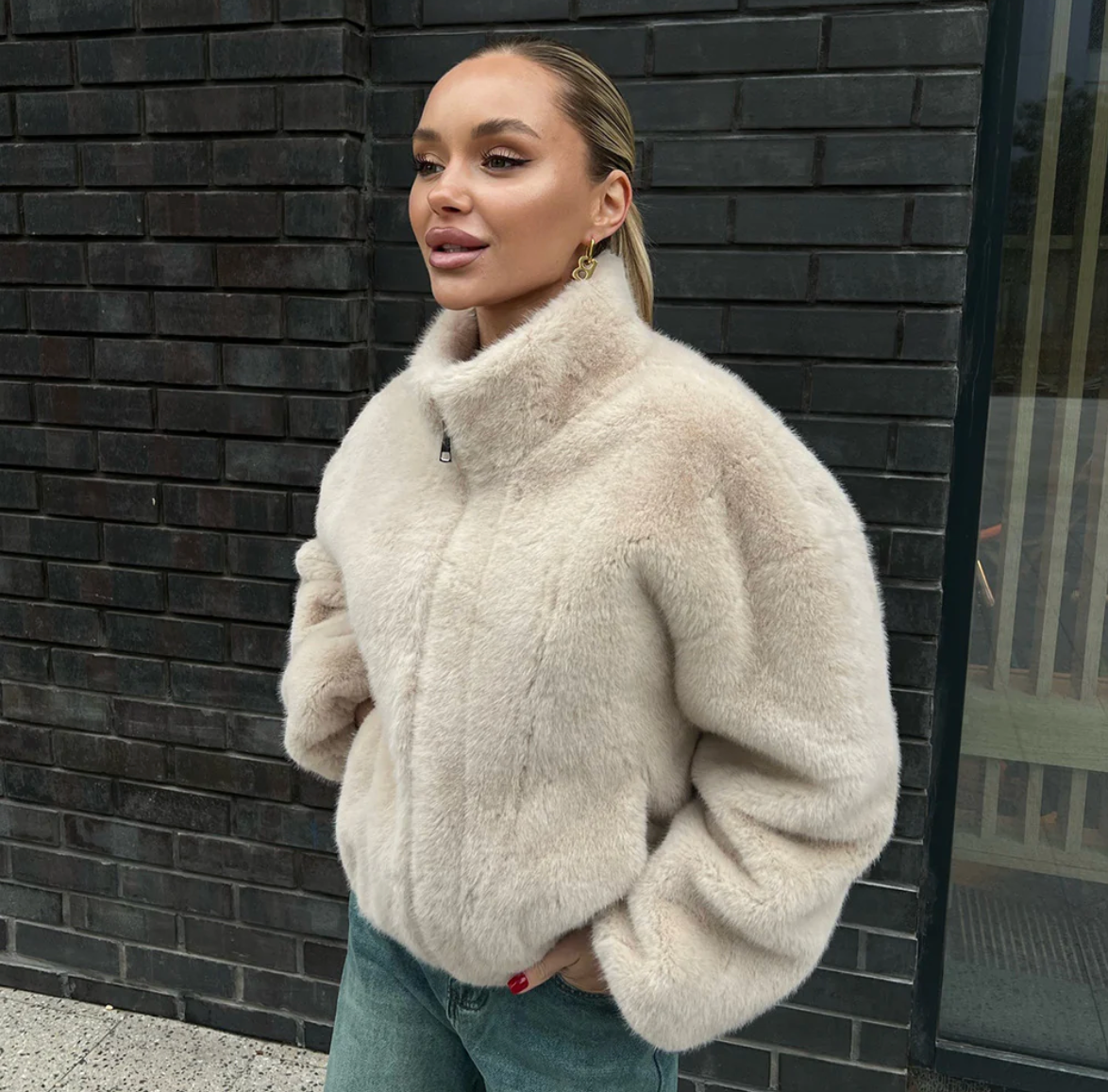 NIEVE | CHAQUETA AFELPADA TIPO PELUCHE SUAVE