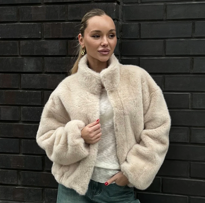 NIEVE | CHAQUETA AFELPADA TIPO PELUCHE SUAVE