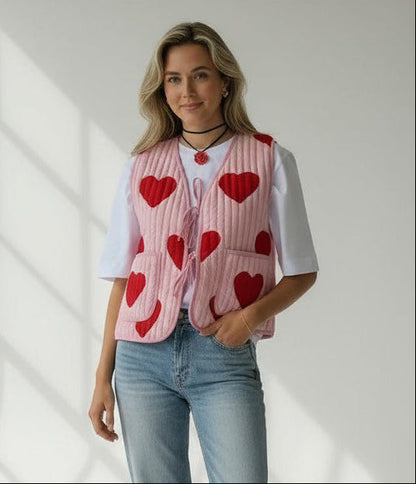 LOVE EDITION | CHALECO ACOLCHADO DE CORAZONES