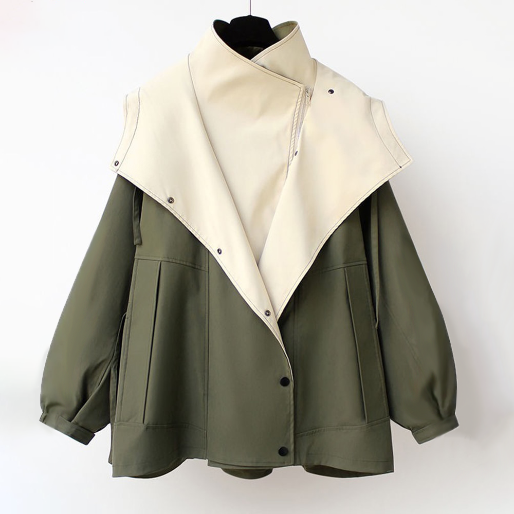 GUILIA | CHAQUETA CON CAPUCHA